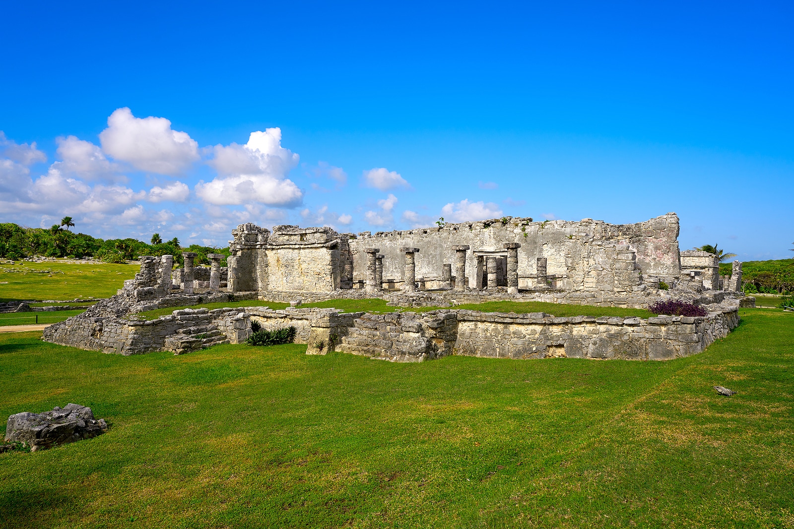 Tulum Mayan city ruins in Riviera Maya at the Caribbean of Mayan Mexico with astuto travel
